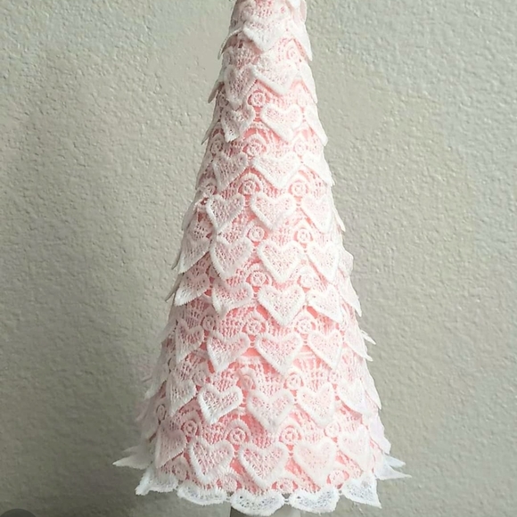 Valentine cone tree with ceramic base - Picture 10 of 10